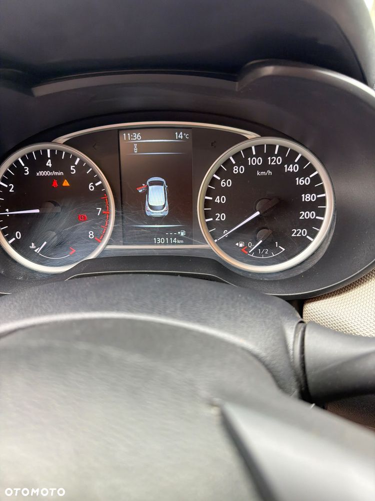 Nissan Micra 1.0 Visia Plus - 16