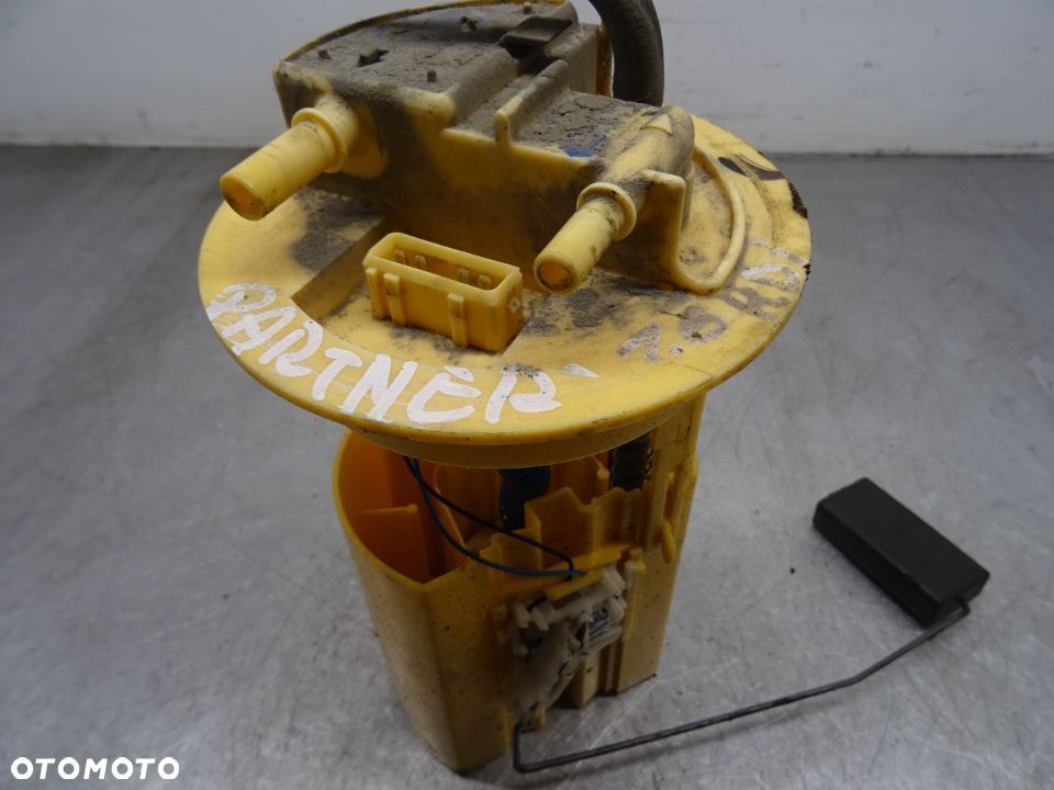PEUGEOT PARTNER I LIFT 1.6HDI POMPKA POMPA PALIWA 9660795080 - 3