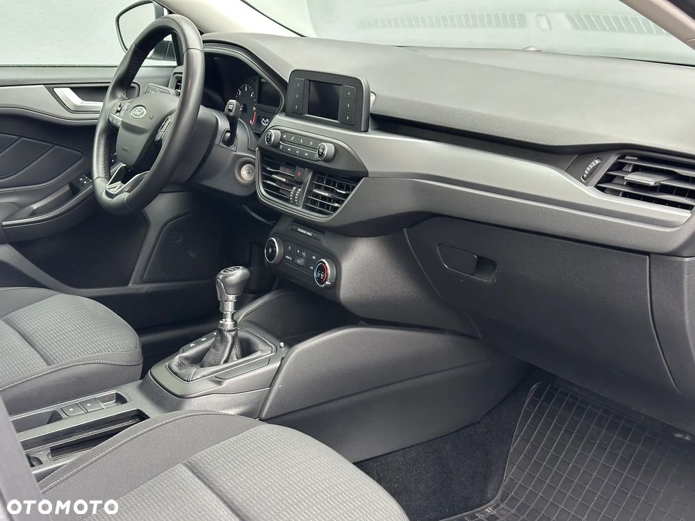 Ford Focus 1.5 EcoBlue SCR Trend - 24