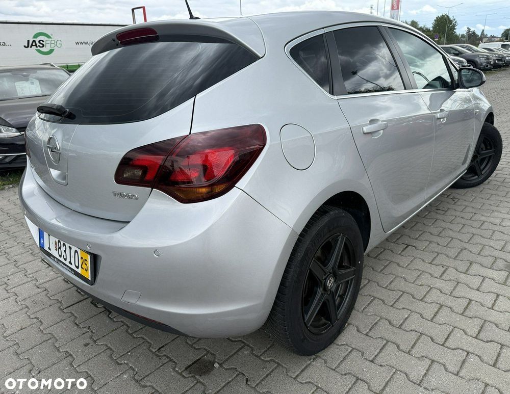 Opel Astra - 3