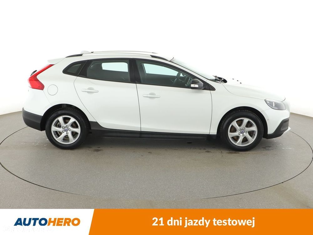 Volvo V40 Cross Country D2 Momentum - 7