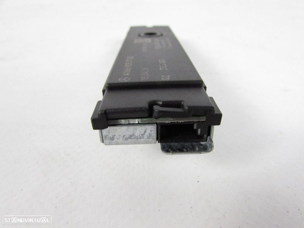AMPLIFICADOR ANTENA Seminovo/ Original MERCEDES-BENZ A-CLASS (W176) A1669051702 - 2