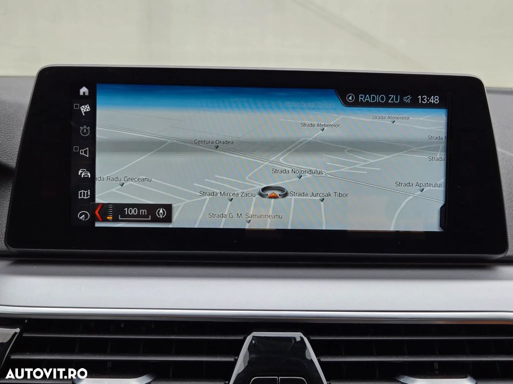 BMW Seria 5 520d xDrive Touring Aut. - 10