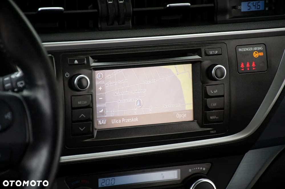 Toyota Auris - 31