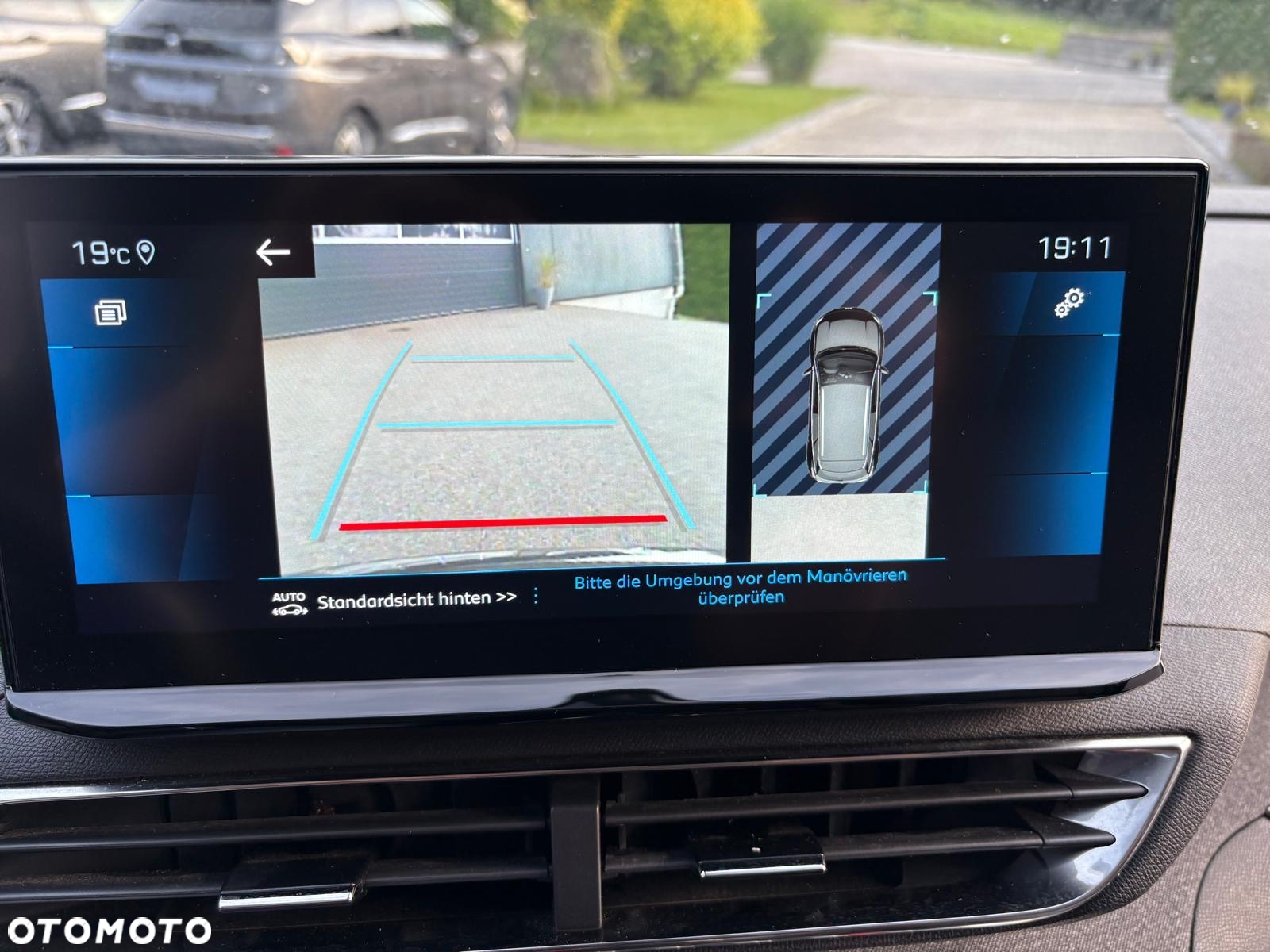 Peugeot 3008 1.2 PureTech Allure S&S - 21