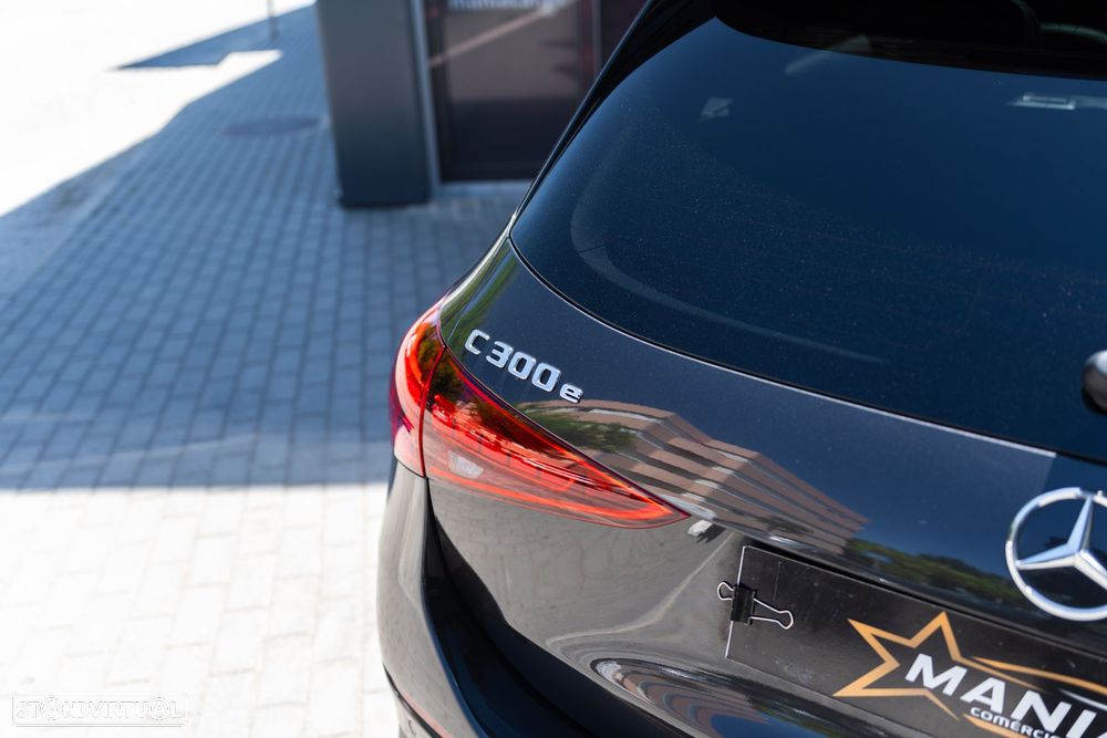 Mercedes-Benz C 300 e T 9G-TRONIC AMG Line - 39
