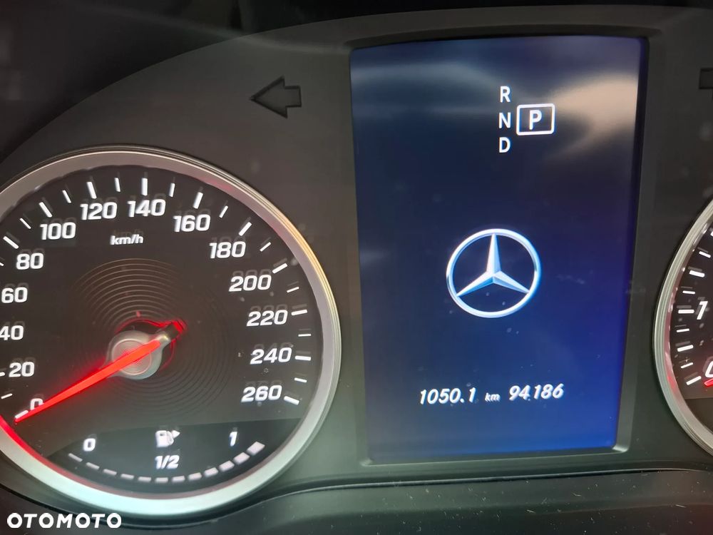 Mercedes-Benz Klasa C - 29