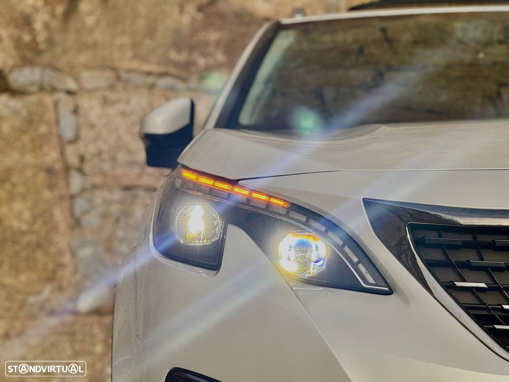 Peugeot 3008 1.2 PureTech Allure Grip Control EAT6 - 11