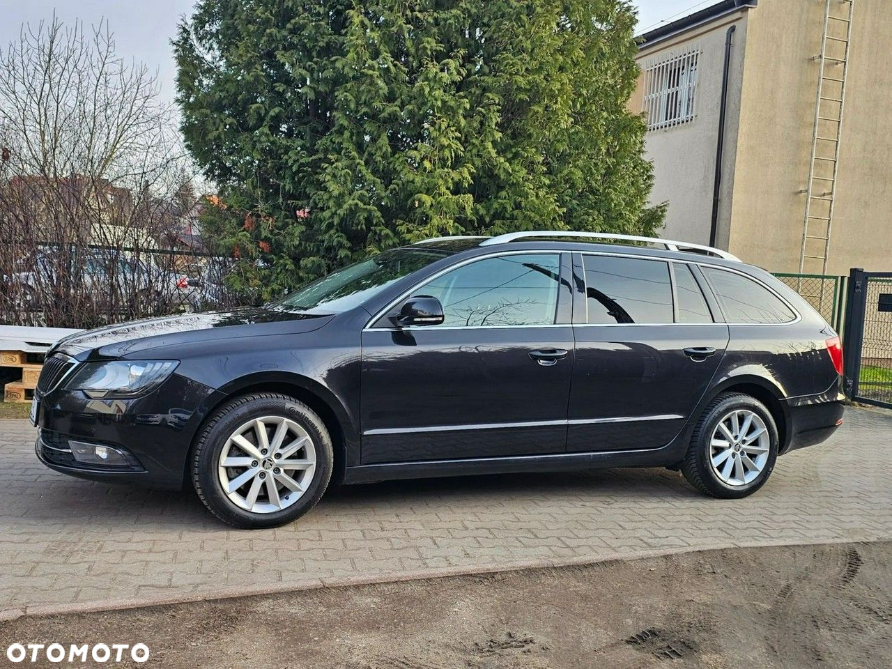 Skoda Superb 2.0 TDI Elegance - 4