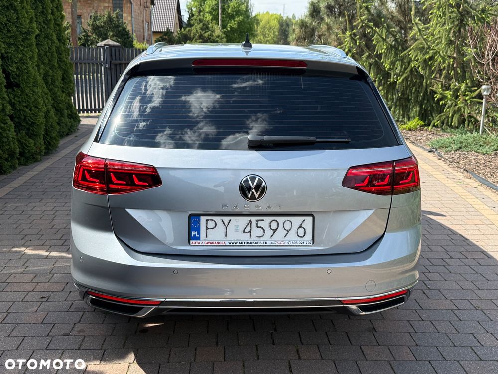 Volkswagen Passat 2.0 TSI Elegance DSG - 11