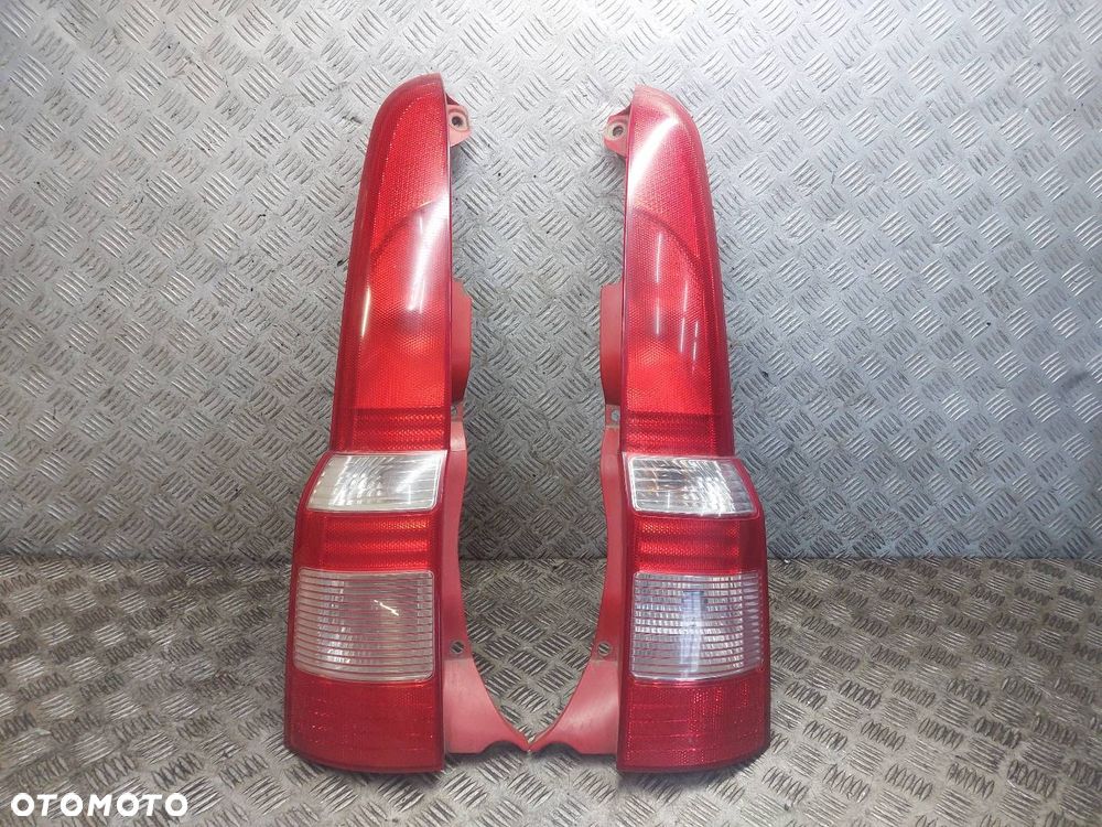 LAMPA LEWY TYŁ + PRAWY TYŁ FIAT PANDA II 51705458 51705459 - 1