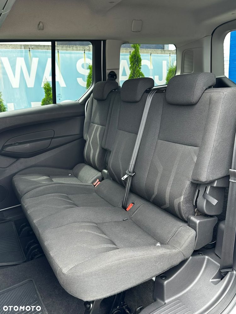 Ford Tourneo Connect Grand - 9