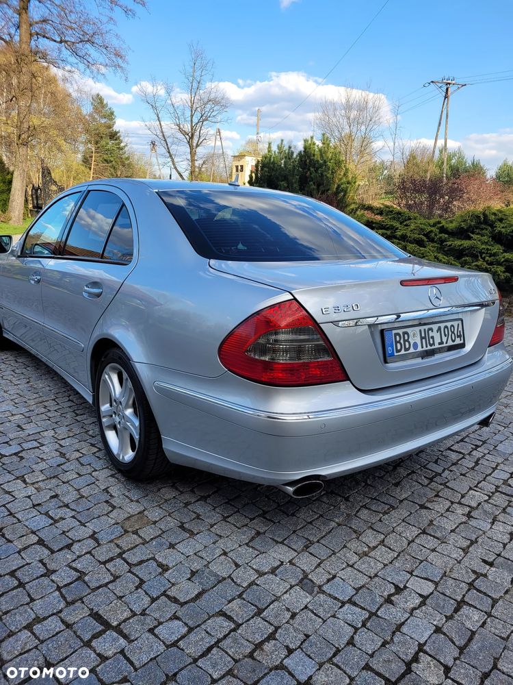 Mercedes-Benz Klasa E - 3