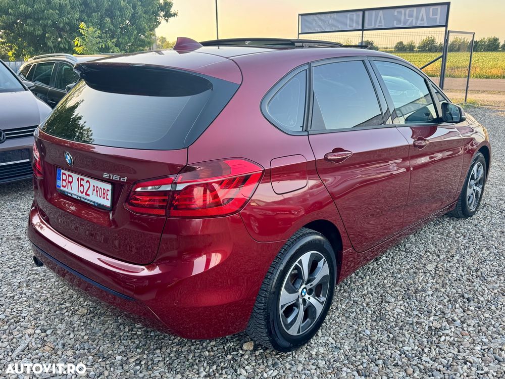 BMW Seria 2 216d Sport Line - 12