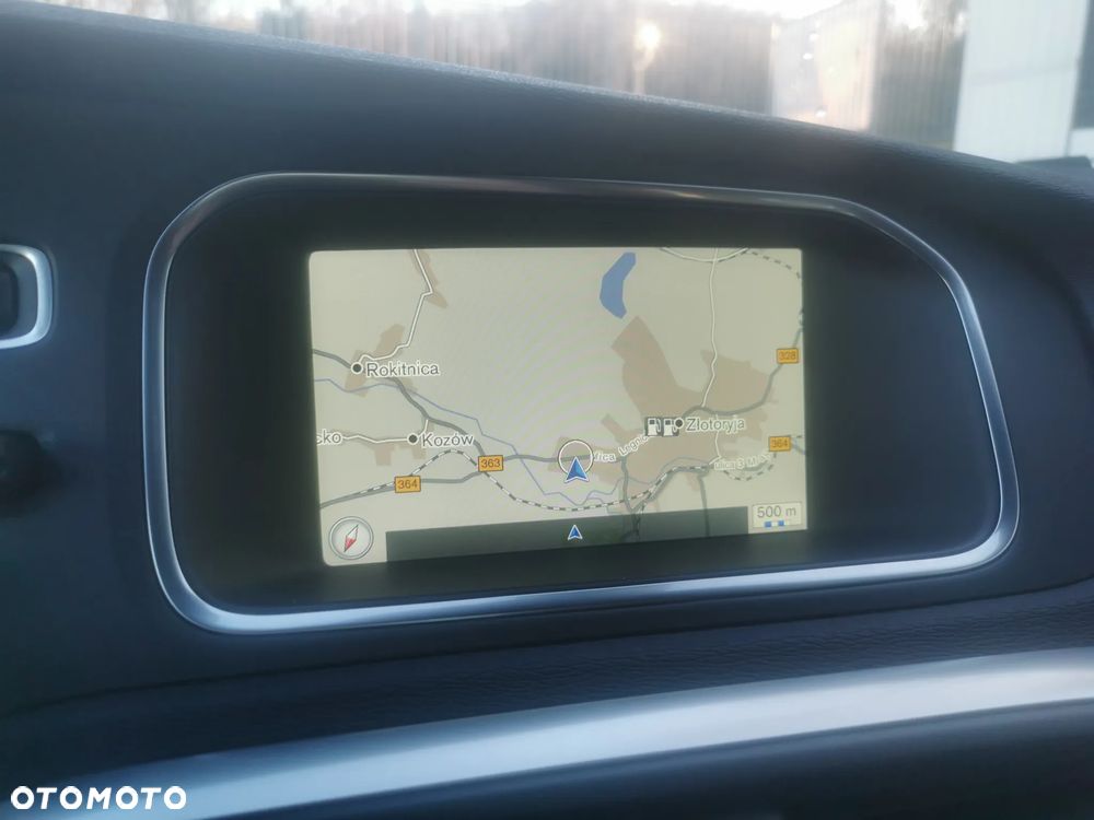 Volvo V40 T2 Summum - 18