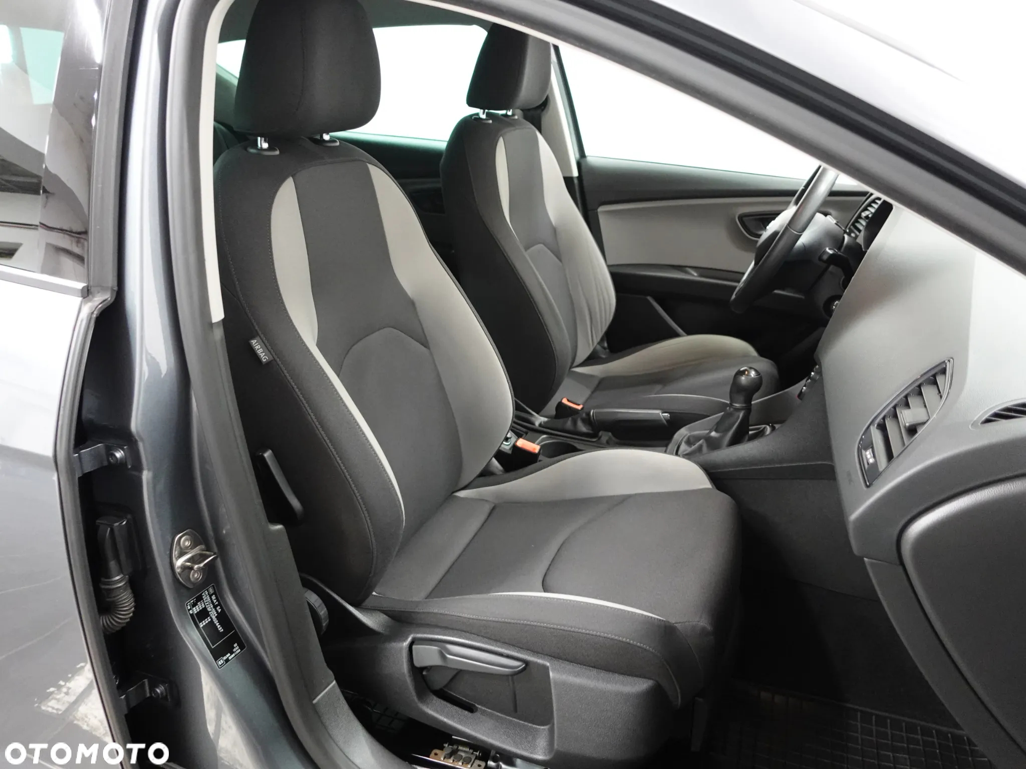 Seat Leon 1.6 TDI DPF E-Ecomotive Reference - 28