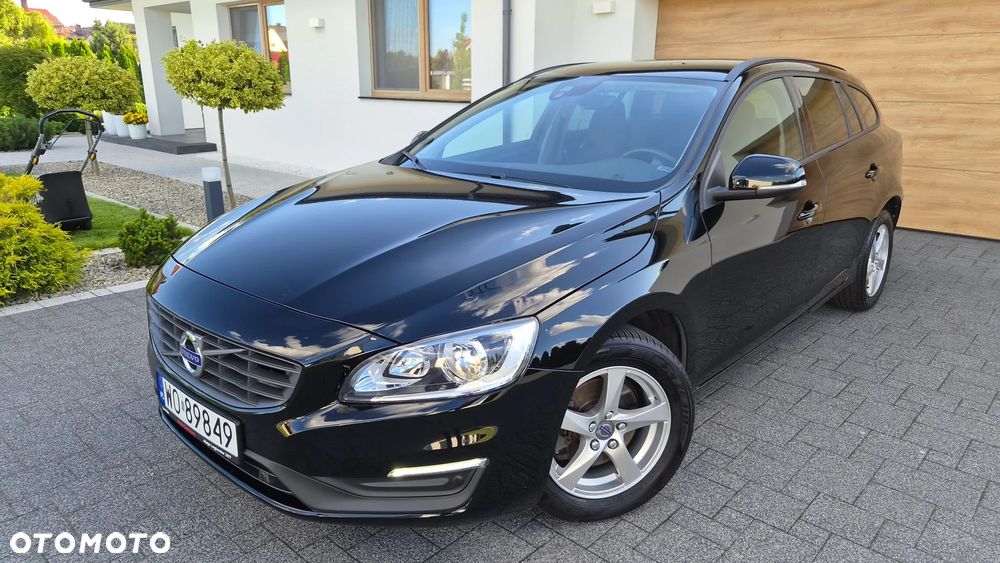 Volvo V60 D2 Kinetic - 1