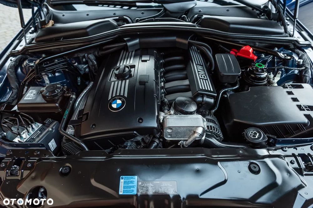 BMW Seria 5 530i Edition Exclusive - 34