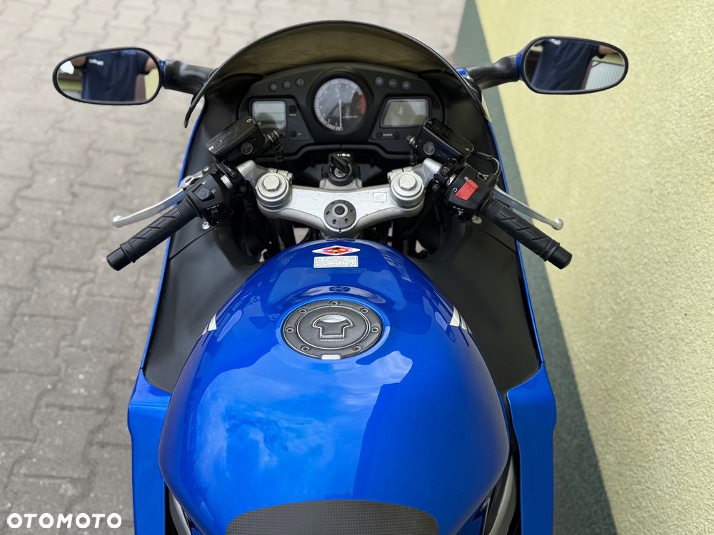 Honda CBR - 37