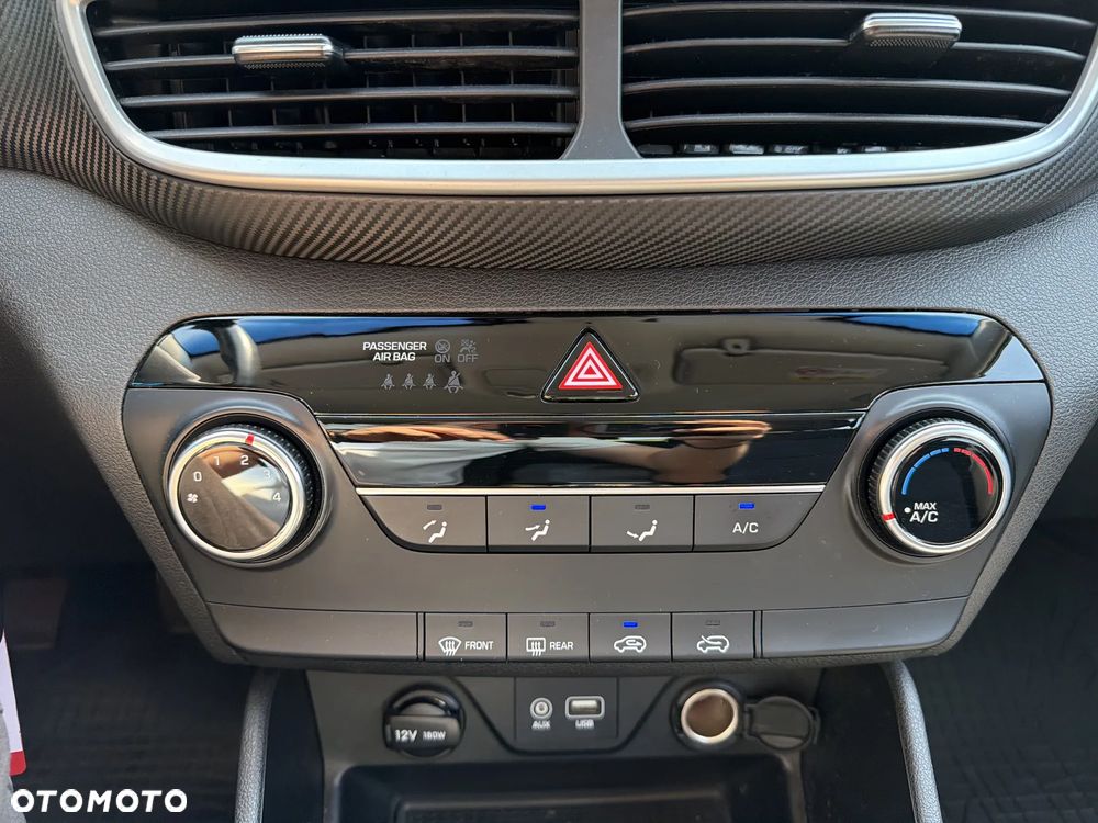 Hyundai Tucson 1.6 GDI BlueDrive Classic 2WD - 25