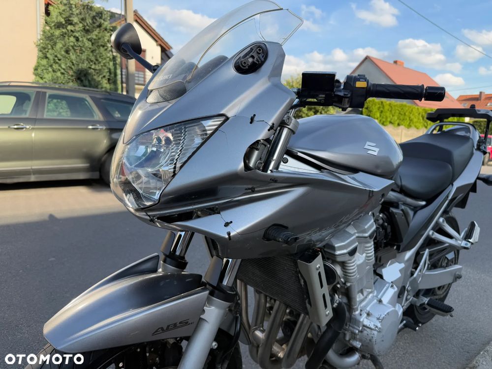 Suzuki Bandit - 12