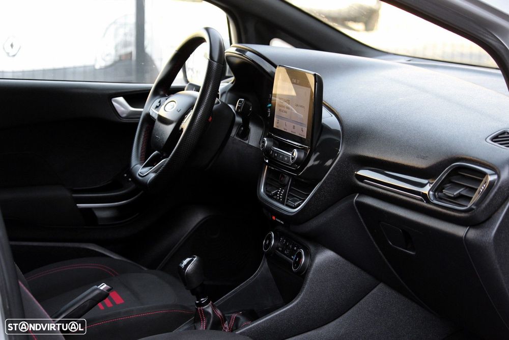 Ford Fiesta 1.0 EcoBoost ST-Line - 17