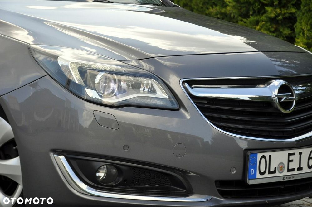 Opel Insignia - 12