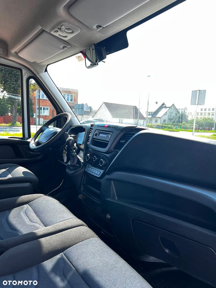 Iveco 35c14 Kontener+Winda - 15