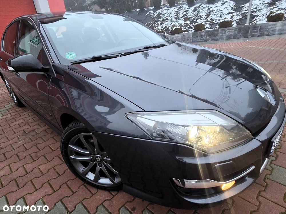 Renault Laguna 2.0 dCi FAP Initiale - 12