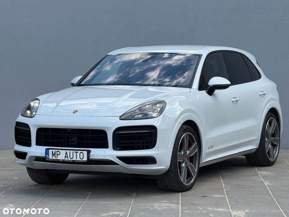 Porsche Cayenne GTS - 1