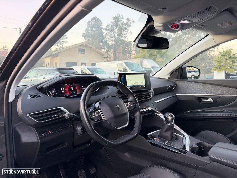 Peugeot 3008 1.5 BlueHDi Allure - 26