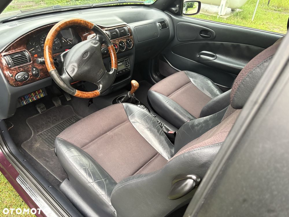Ford Escort - 7