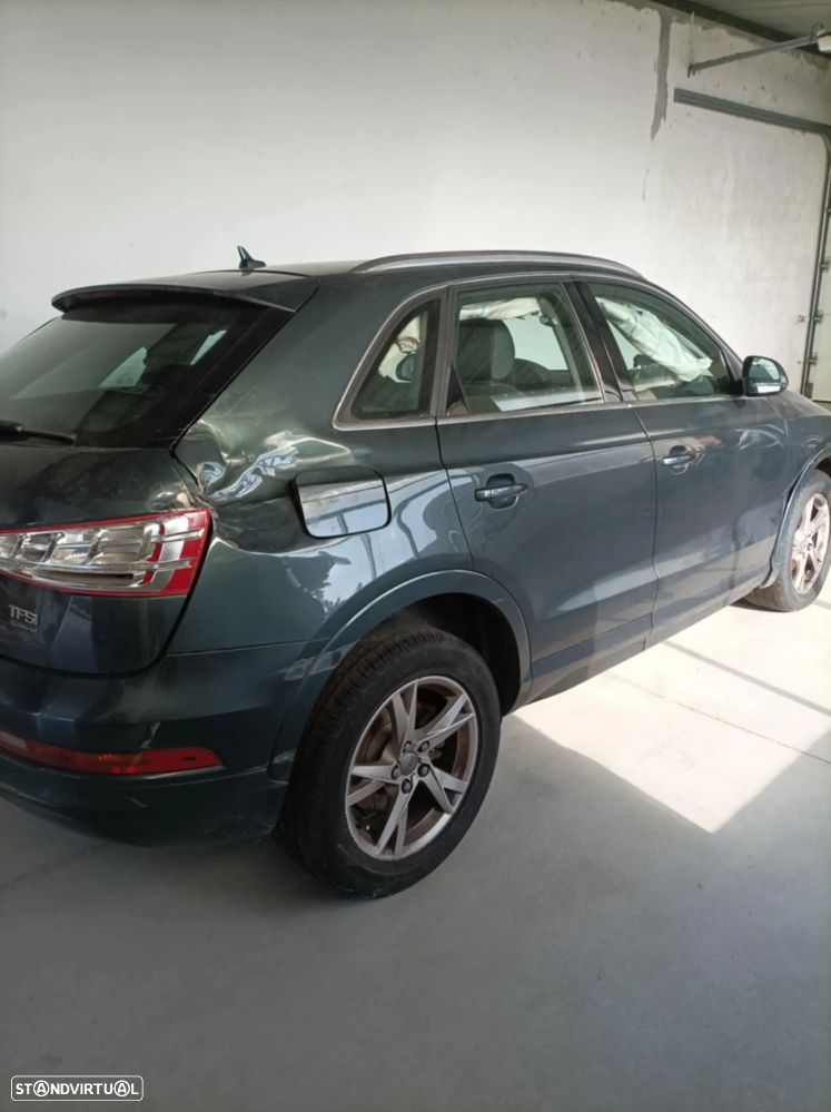 Audi Q3 2.0 TFSI quattro S tronic - 3