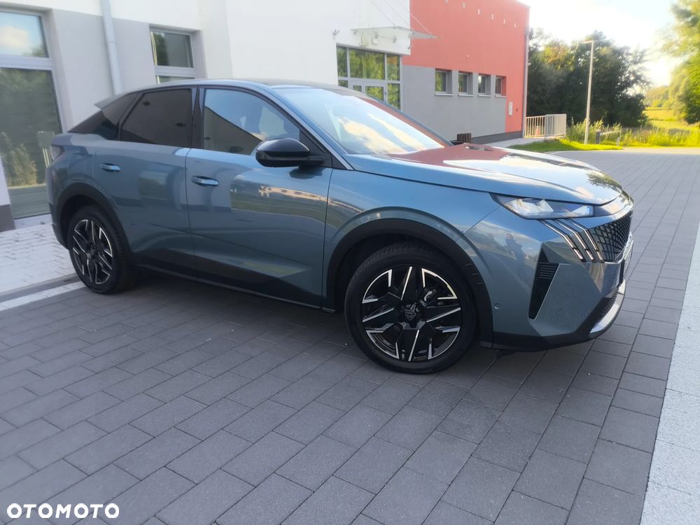 Peugeot 3008 1.2 PureTech mHEV Allure Pack S&S e-DCS6 - 11