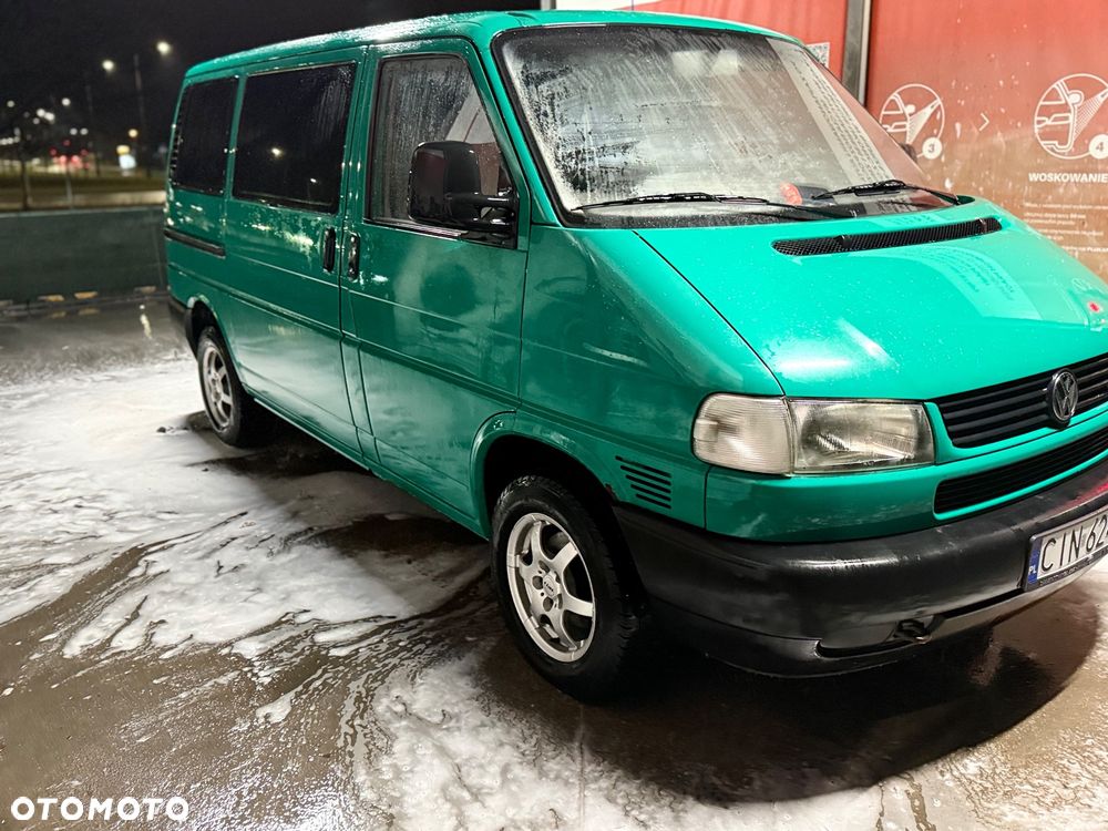 Volkswagen Caravelle GL - 27