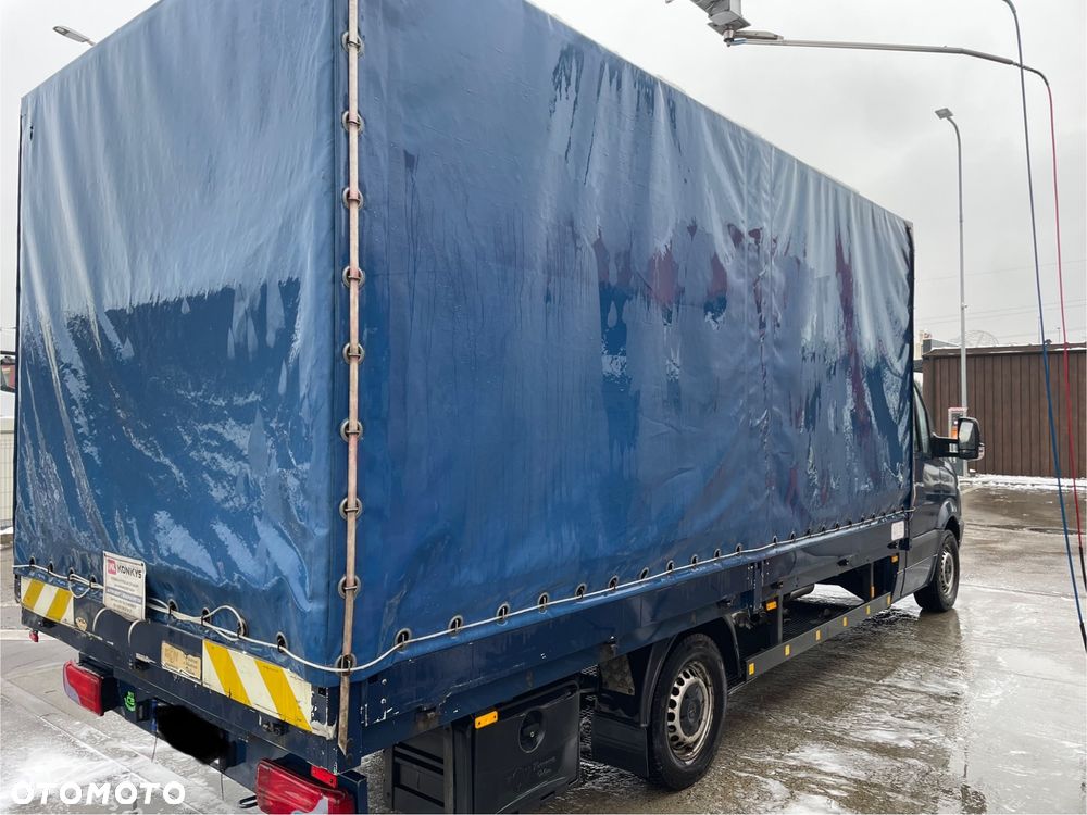 Mercedes-Benz Sprinter - 20