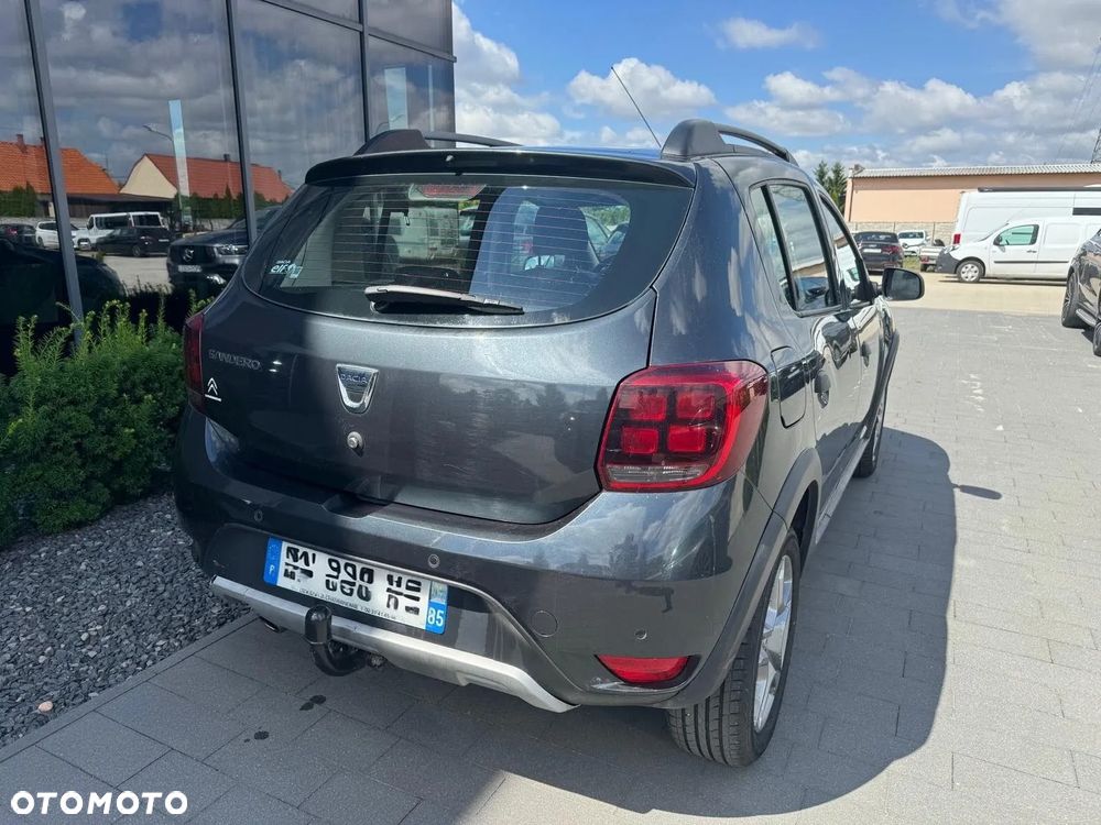 Dacia Sandero Stepway - 9