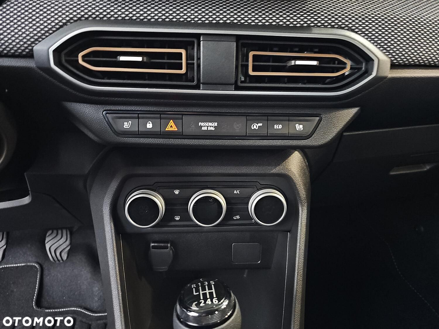 Dacia Sandero Stepway - 15