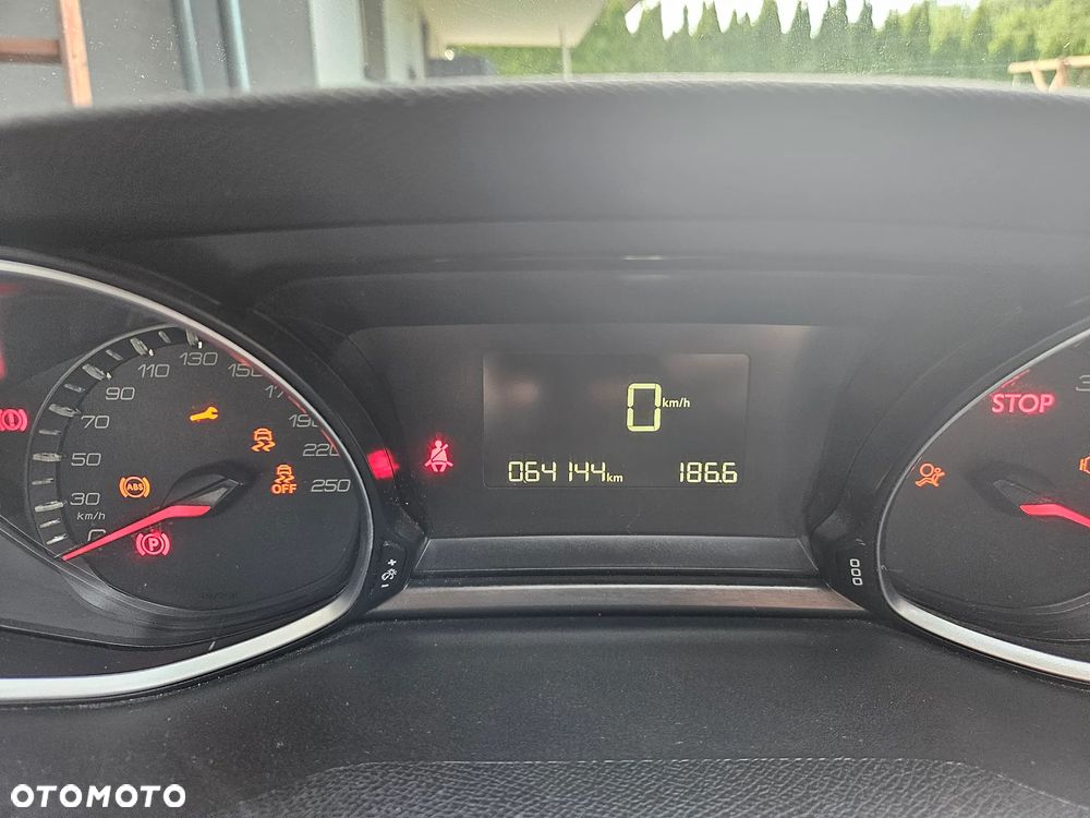 Peugeot 308 1.2 PureTech Active S&S - 2