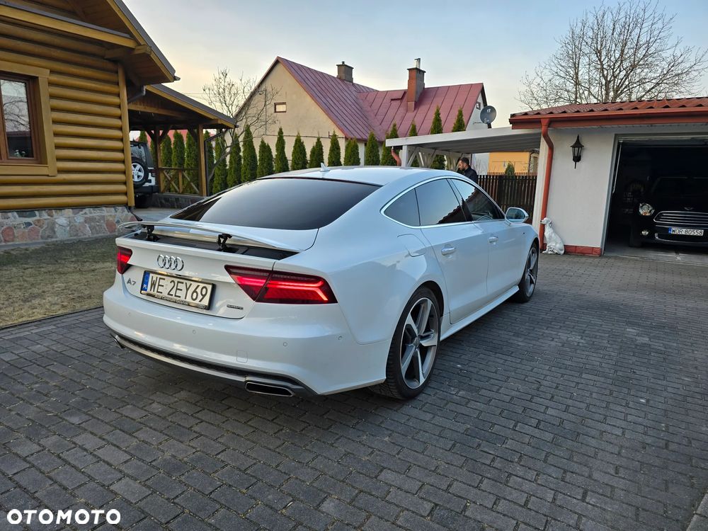 Audi A7 Sportback - 12