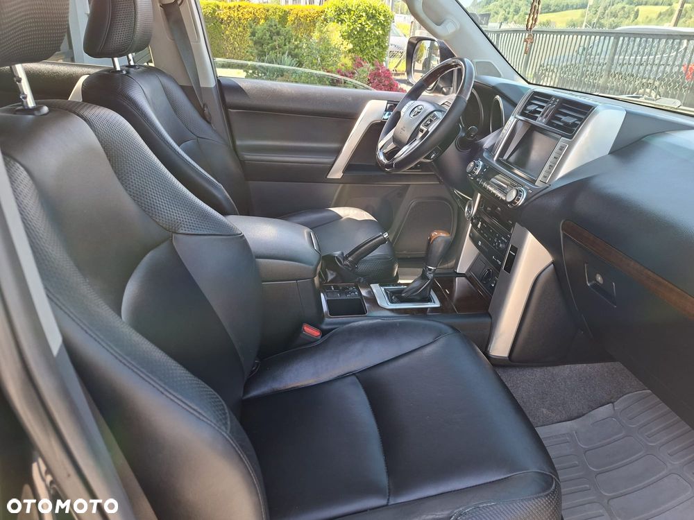 Toyota Land Cruiser LC 3.0 D-4D Prestige - 25