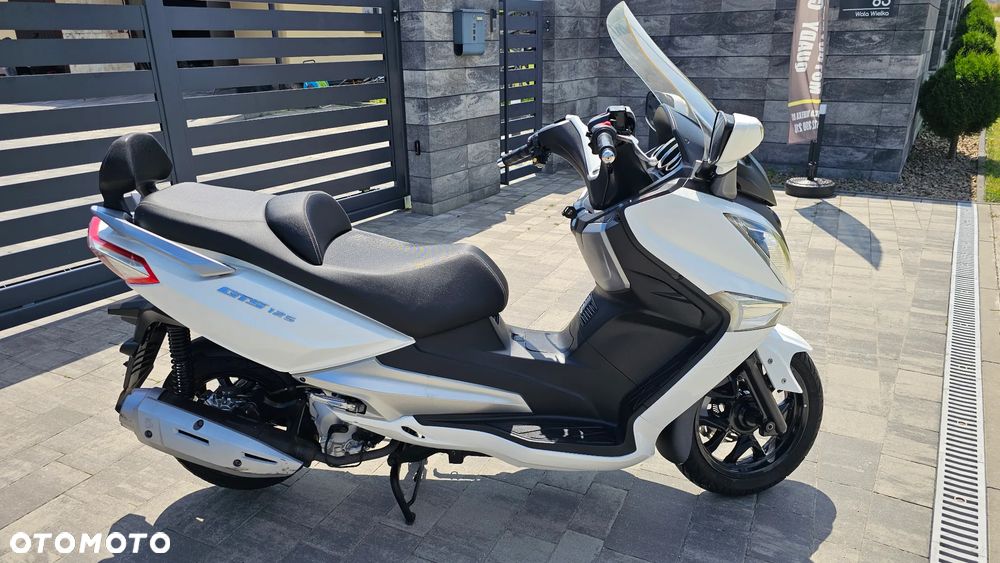 SYM GTS - 5