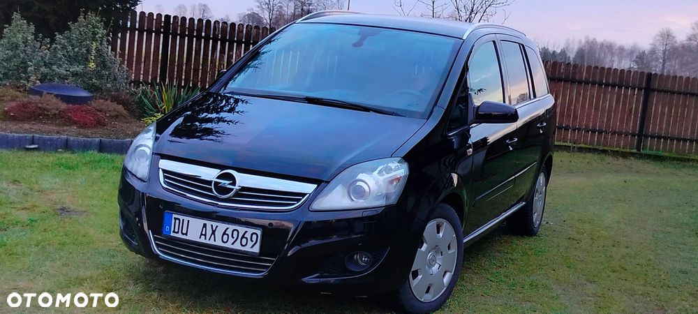 Opel Zafira - 32