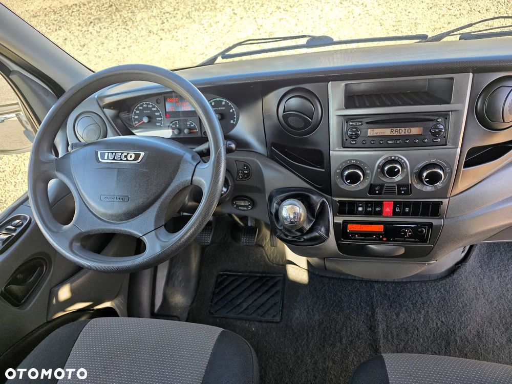 Iveco 35C17 3,0 HPI 170 KONNA DOKA BRYGADÓWKA 7 OSOBOWA 3,2M SKRZYNIA KLIMA 147T/KM PRZEBIEGU GWARANCJA BLIŻNIAKI DO 3,5T WEBASTO - 27