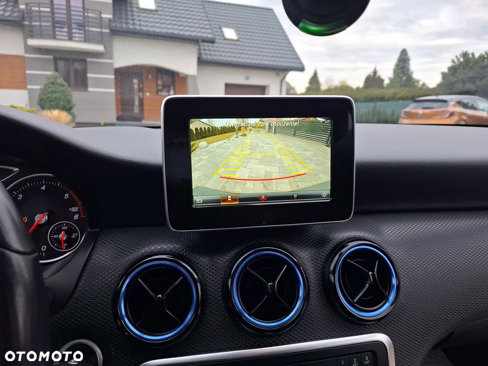Mercedes-Benz Klasa A 180 CDI (BlueEFFICIENCY) - 25