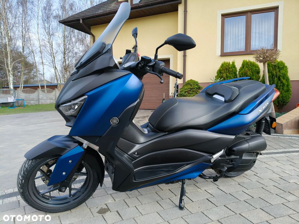 Yamaha X-max - 1