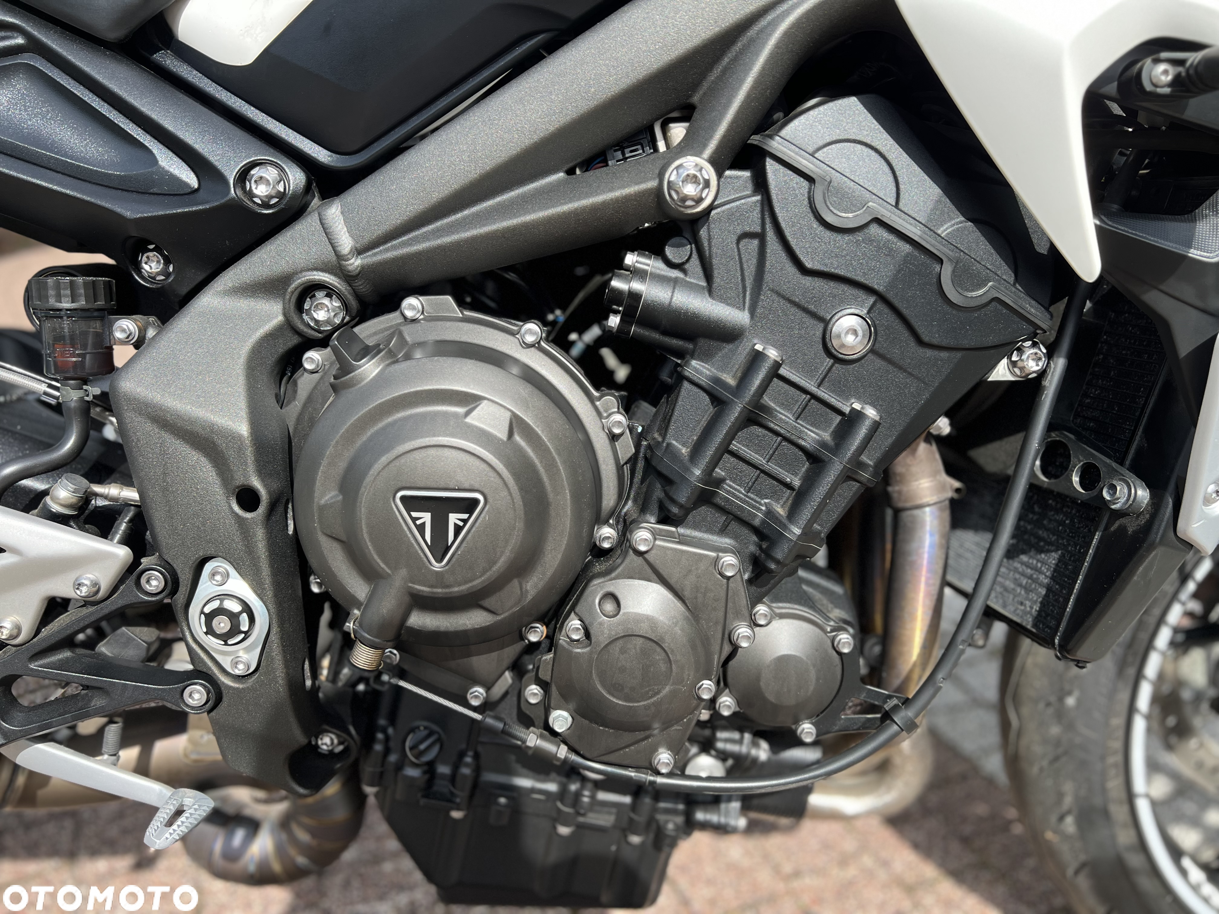 Triumph Street Triple - 8