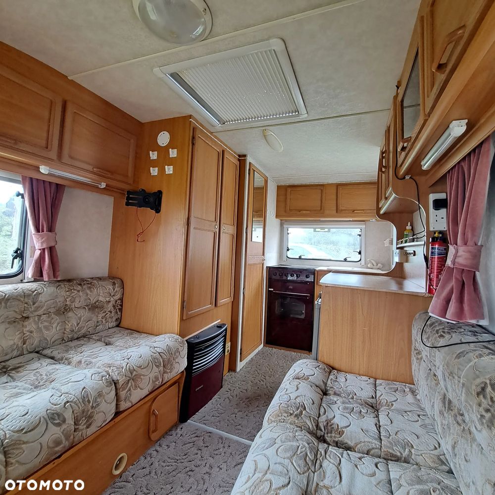Avondale Dart - 6