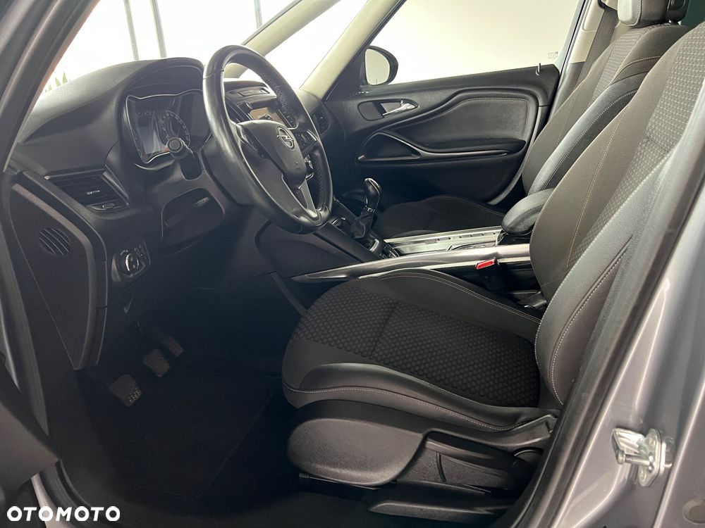 Opel Zafira - 10