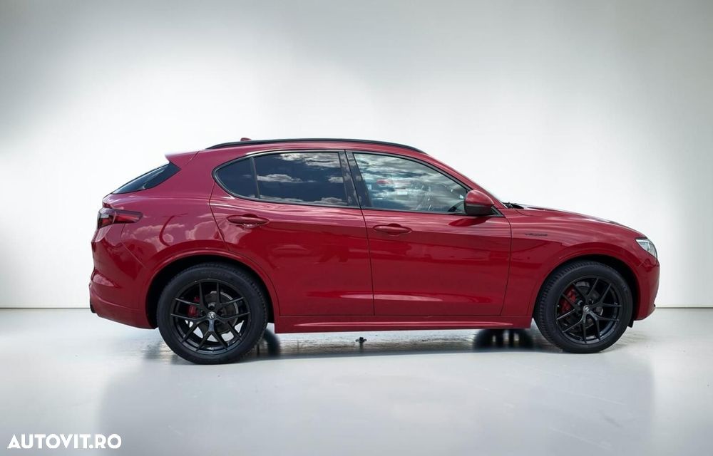 Alfa Romeo Stelvio - 21